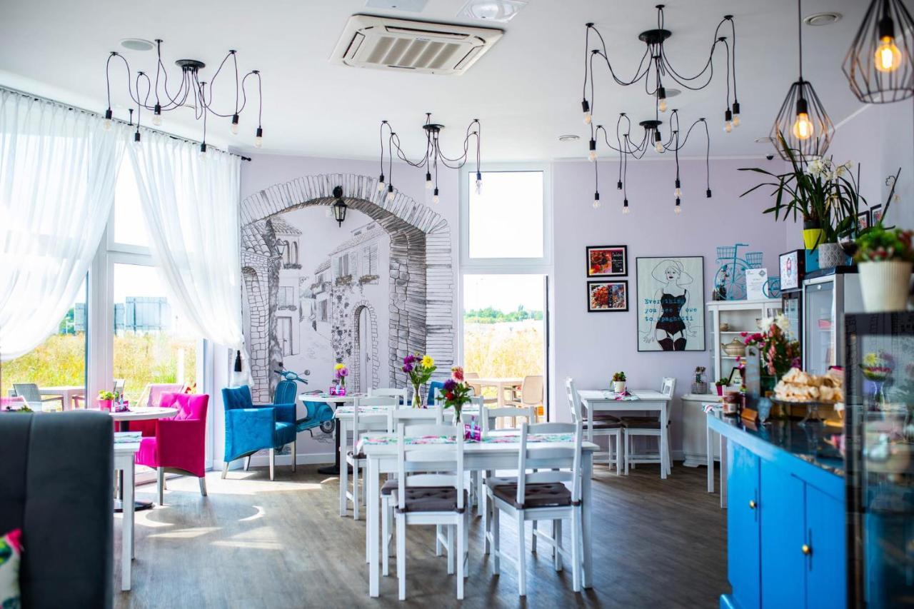 Wyjatkowe Smaki Bed and Breakfast Pruszcz Gdański Εξωτερικό φωτογραφία