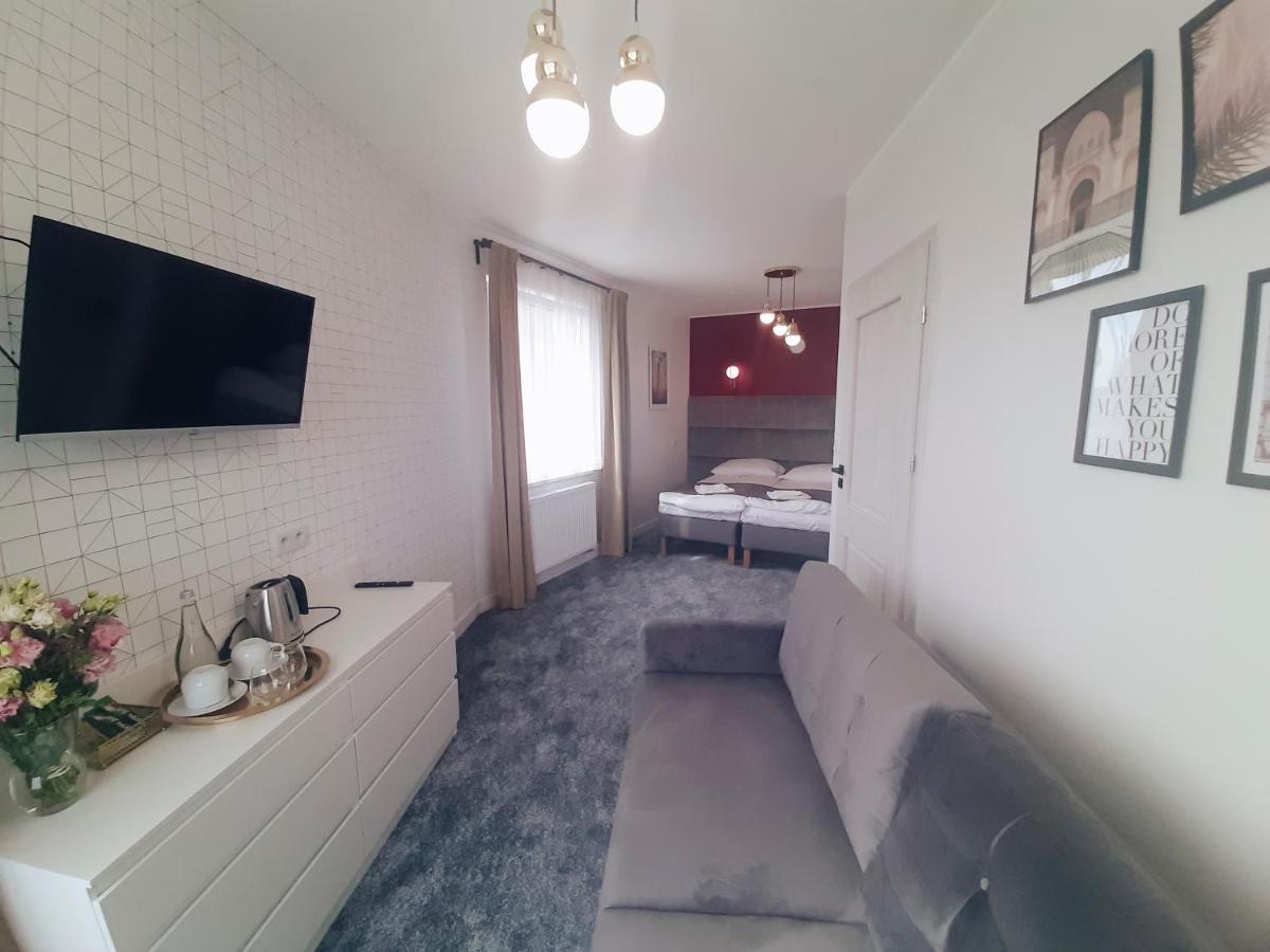 Wyjatkowe Smaki Bed and Breakfast Pruszcz Gdański Εξωτερικό φωτογραφία